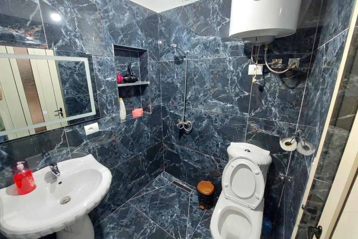 Villa Heljos Apartaments Vlorë Extérieur photo